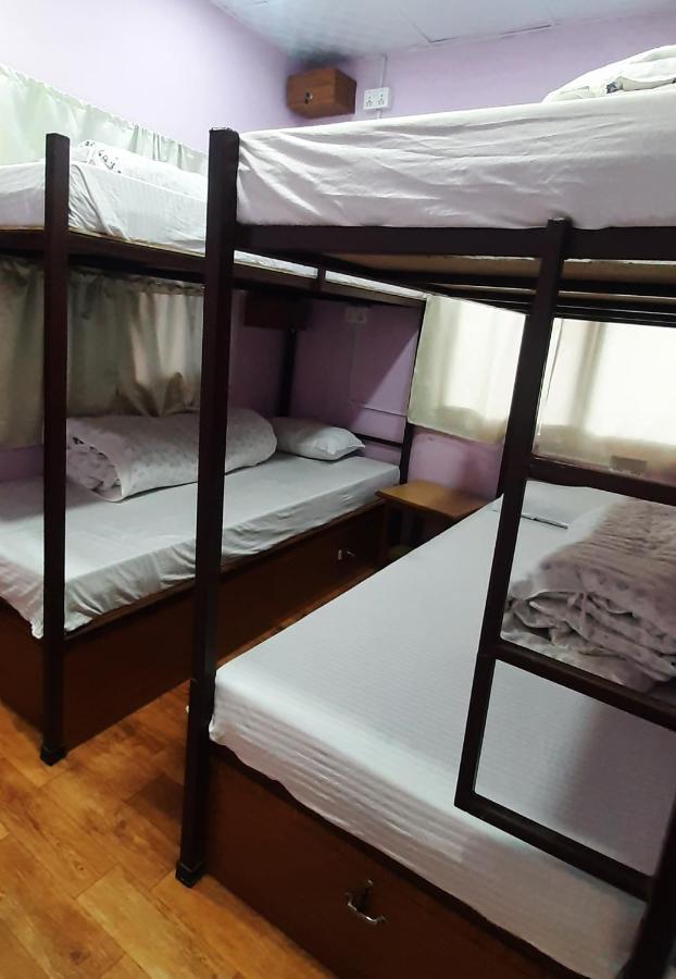 Margik Backpackers Hostel Pókhara Exteriér fotografie
