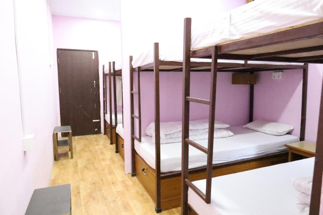 Margik Backpackers Hostel Pókhara Exteriér fotografie